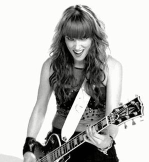 Halestorm_-_Bat’s_Best_Of_Halestorm_(2016)